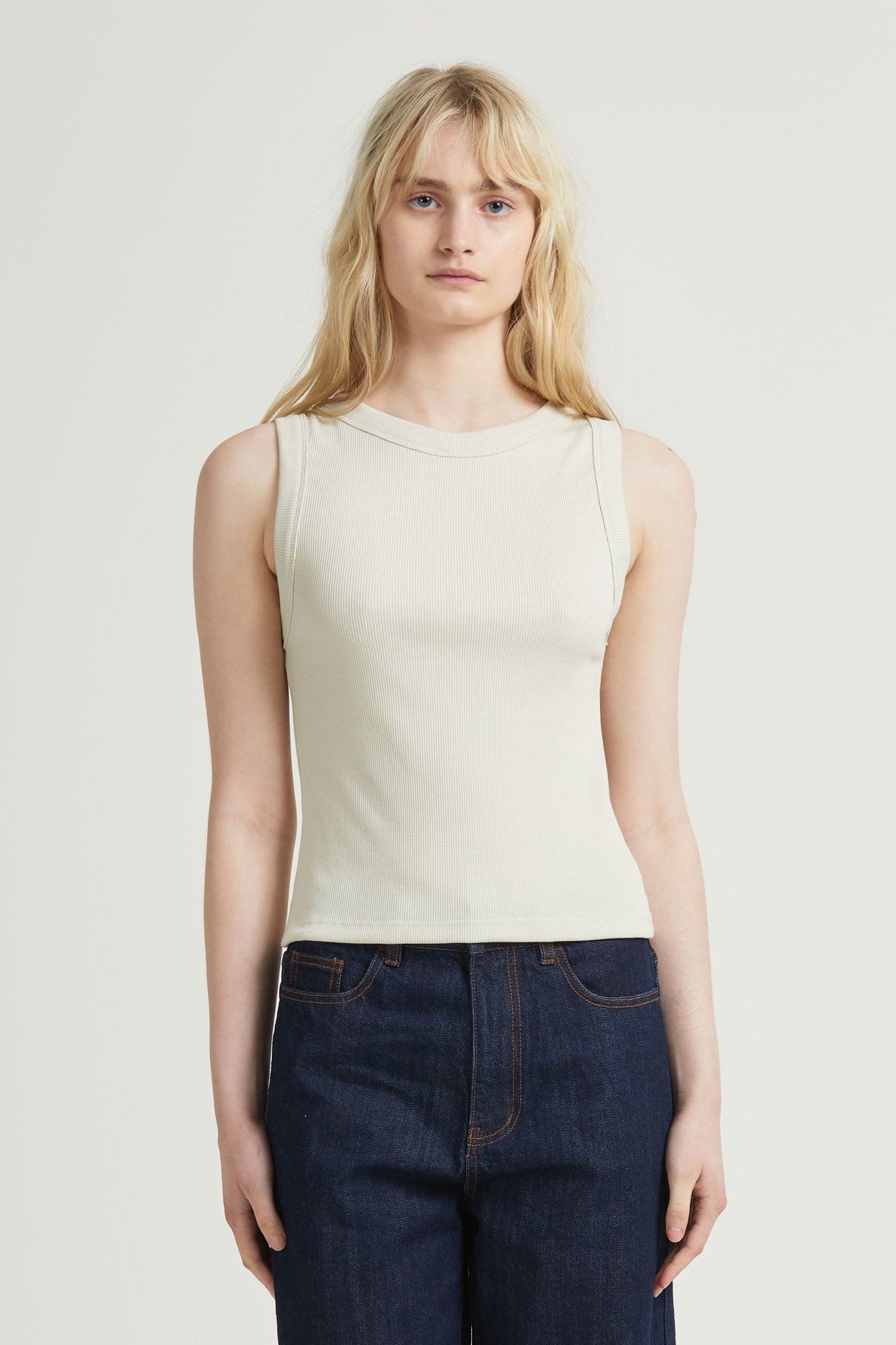 Sleeveless Boat Neck, Fog