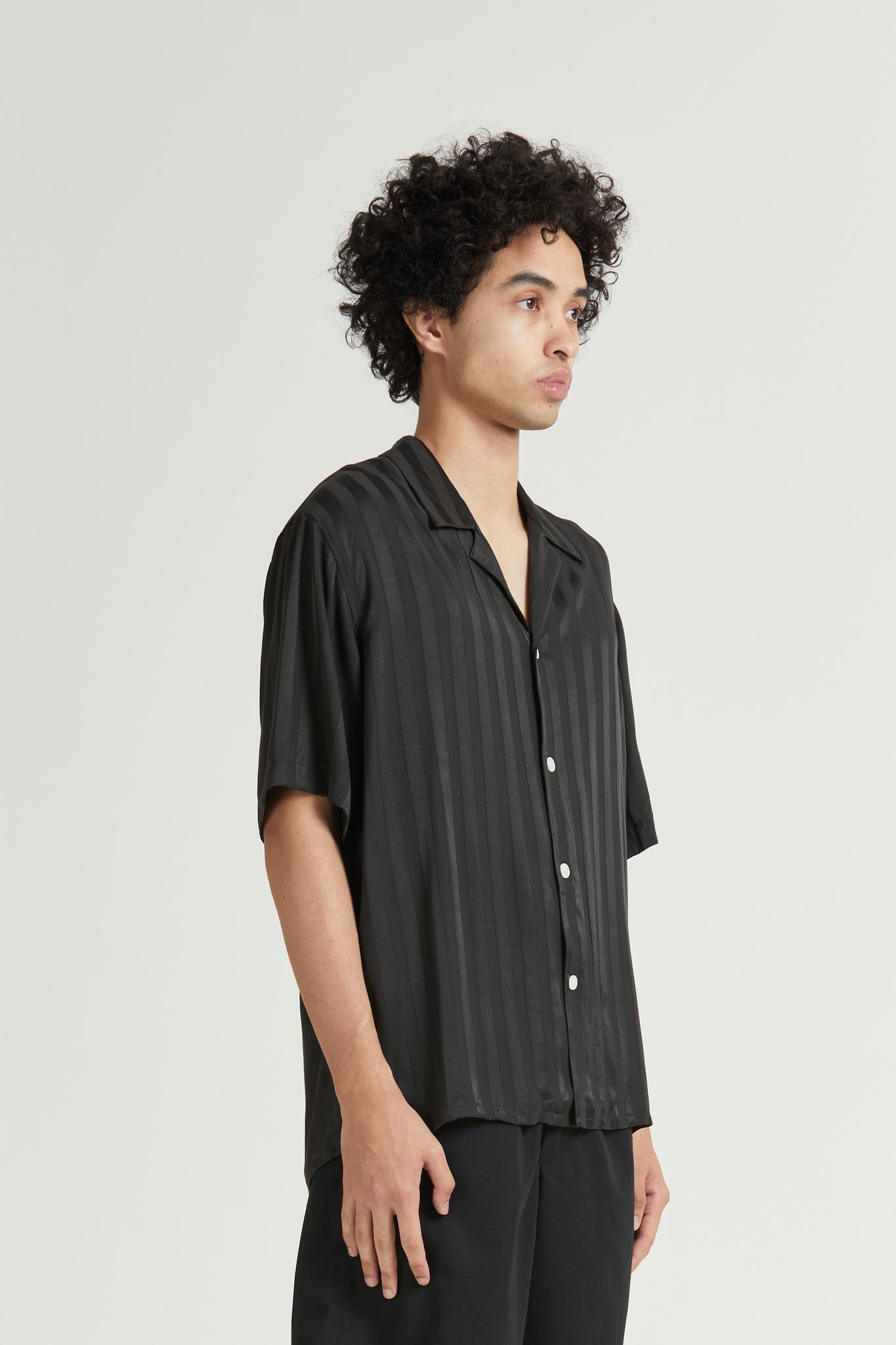 Mid West Short Sleeve, Viscose Stripe, Asphalt