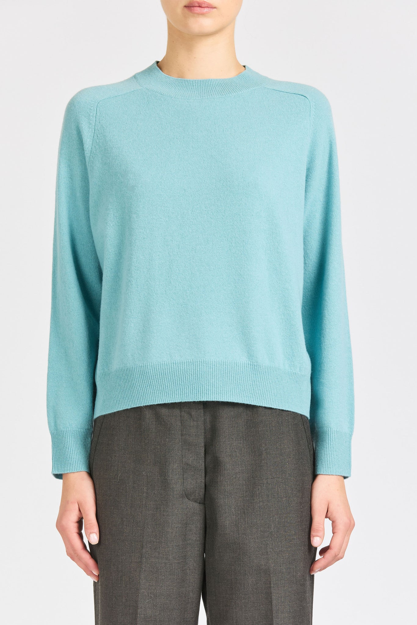 Cropped Merino Saddle Neck, Dusty Blue