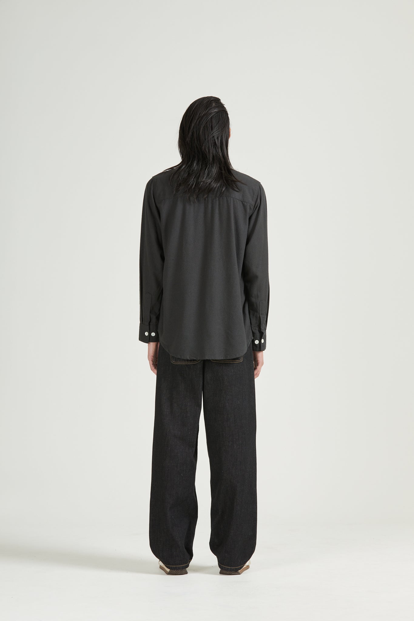 Raw Silk Curve Shirt, Asphalt