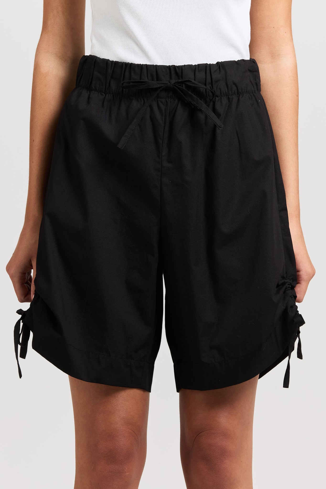 Soda Tie Short, Poplin, Black