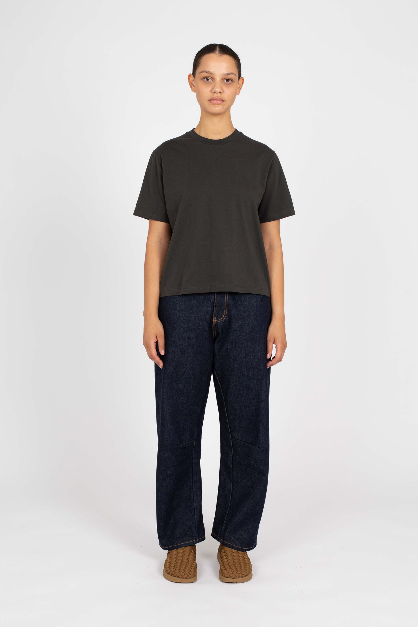 Box Tee, Peat